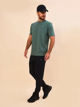Lade das Bild in den Galerie-Viewer, Image 05: Uv Line T-Shirts Für Herren T-Shirt New Fit Textura Masc Verde Jade Upf50+