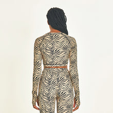 Lade das Bild in den Galerie-Viewer, Model Back: Uv Line Strandtop Top Zebra