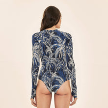 Lade das Bild in den Galerie-Viewer, Model Back: Uv Line Badeanzug Swimsuit Macae Coconut Palms Navy Blue Upf50+