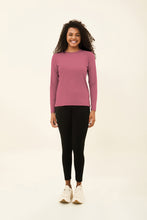 Lade das Bild in den Galerie-Viewer, Model Front: Uv Line Rashguard Camiseta Uvpro Br Ml Malva Upf50+