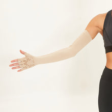 Lade das Bild in den Galerie-Viewer, Image 05: Uv Line Handschuhe Extra Long Gloves Uni Chocolate Upf50+
