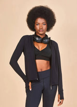 Lade das Bild in den Galerie-Viewer, Gallery: Uv Line Rashguard Jacket Fem New Fit Black Upf50+
