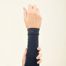 Lade das Bild in den Galerie-Viewer, Image 05: Uv Line Handschuhe Sun-Protection Sleeve Navy Upf50+
