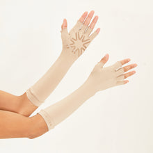Lade das Bild in den Galerie-Viewer, Image 05: Uv Line Handschuhe Long Gloves Uni Chocolate Upf50+
