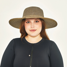 Lade das Bild in den Galerie-Viewer, Model Front: Uv Line Schlapphut Hat Jurere Imp Fem Mescla Upf50+
