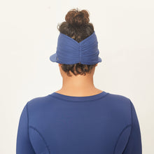Lade das Bild in den Galerie-Viewer, Model Back: Uv Line Visor Visor Granada Eva Marinho Fosco Upf50+
