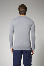 Lade das Bild in den Galerie-Viewer, Model Back: Uv Line Fitness-Top Sport Fit Mas Ml Mescla Upf50+
