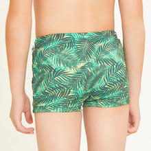 Lade das Bild in den Galerie-Viewer, Model Back: Uv Line Jungen-Badehose Swim Trunks Kids Leaves Upf50+
