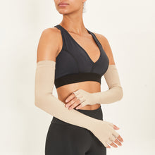 Lade das Bild in den Galerie-Viewer, Extra Long Glove Chocolate UPF50+
