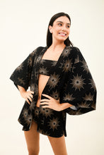 Lade das Bild in den Galerie-Viewer, Kimono Shine-Preto UPF50+
