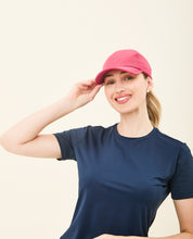 Lade das Bild in den Galerie-Viewer, Gallery: Uv Line Mützen Beach Tennis Cap Fuchsia Upf50+
