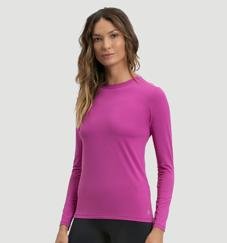 Model Front: Uv Line Rashguard Camiseta Uvpro Ml Pink Upf50+