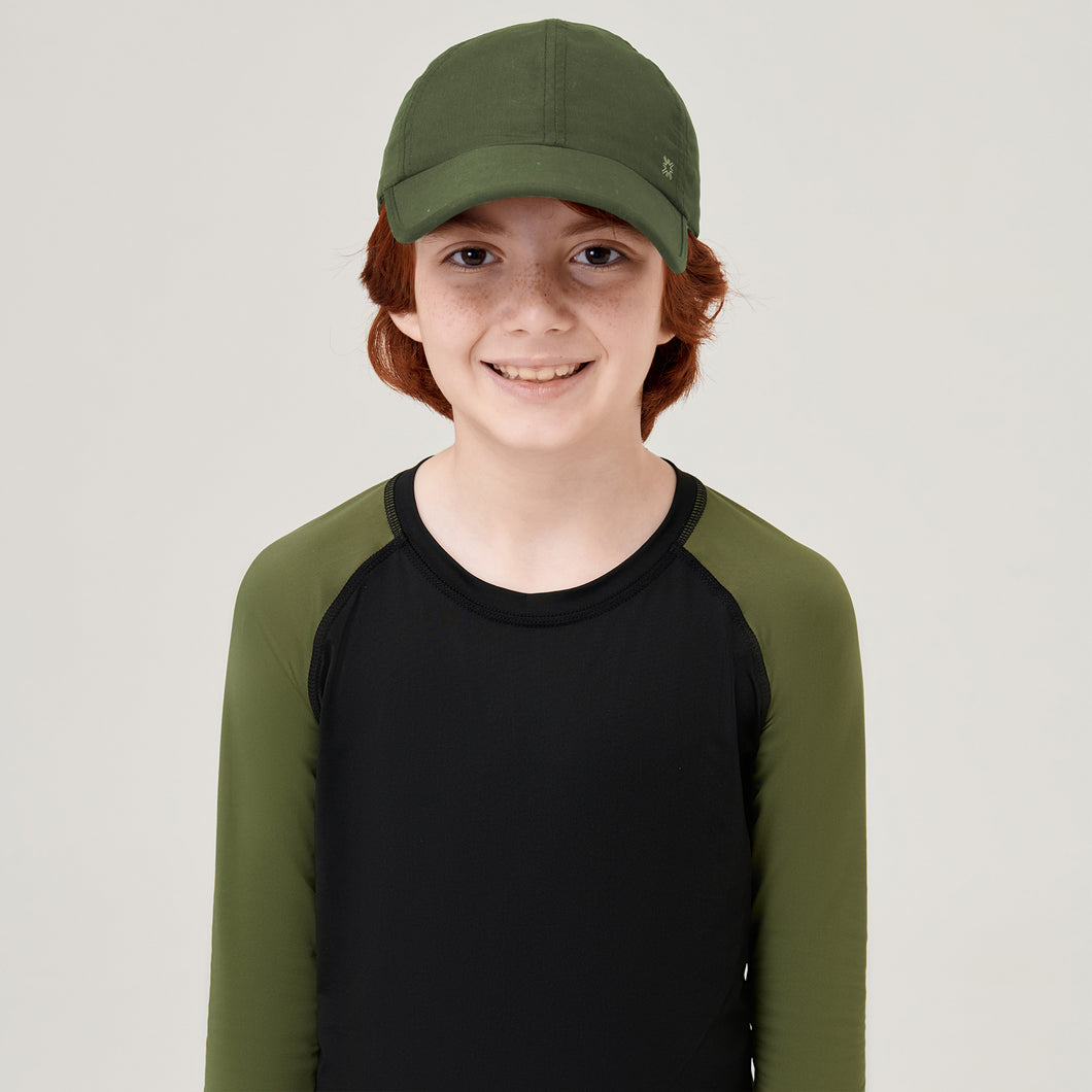 Model Front: Uv Line Mützen Cap Teen Colors Verde Militar Upf50+