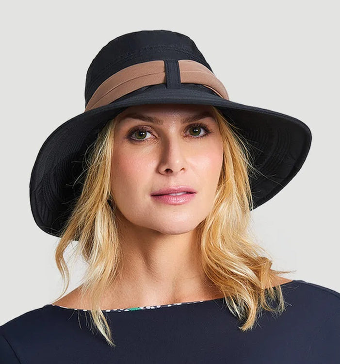 Model Front: Uv Line Schlapphut Paris Ville Preto/Kaki