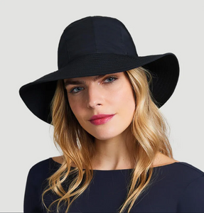 Model Front: Uv Line Schlapphut San Remo Preto