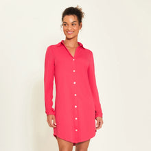 Lade das Bild in den Galerie-Viewer, Model Front: Uv Line Hemdblusenkleid Shirtdress Copenhagen Pink Upf50+
