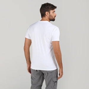 Model Back: Uv Line Fitness-Top Sport Fit Mas Branco Upf50+