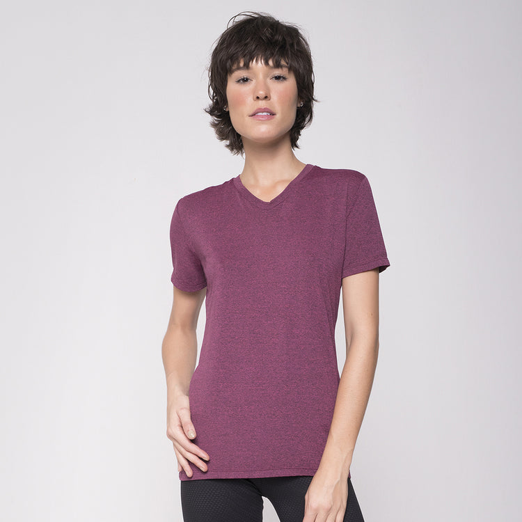 Model Front: Uv Line Fitness-Top Sport Fit Mescla Rosa