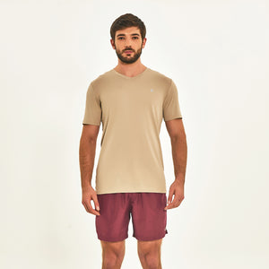 Model Front: Uv Line Fitness-Top T-Shirt Sport Fit Areia Upf50+