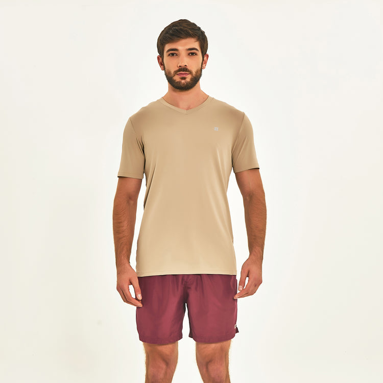 Model Front: Uv Line Fitness-Top T-Shirt Sport Fit Areia Upf50+