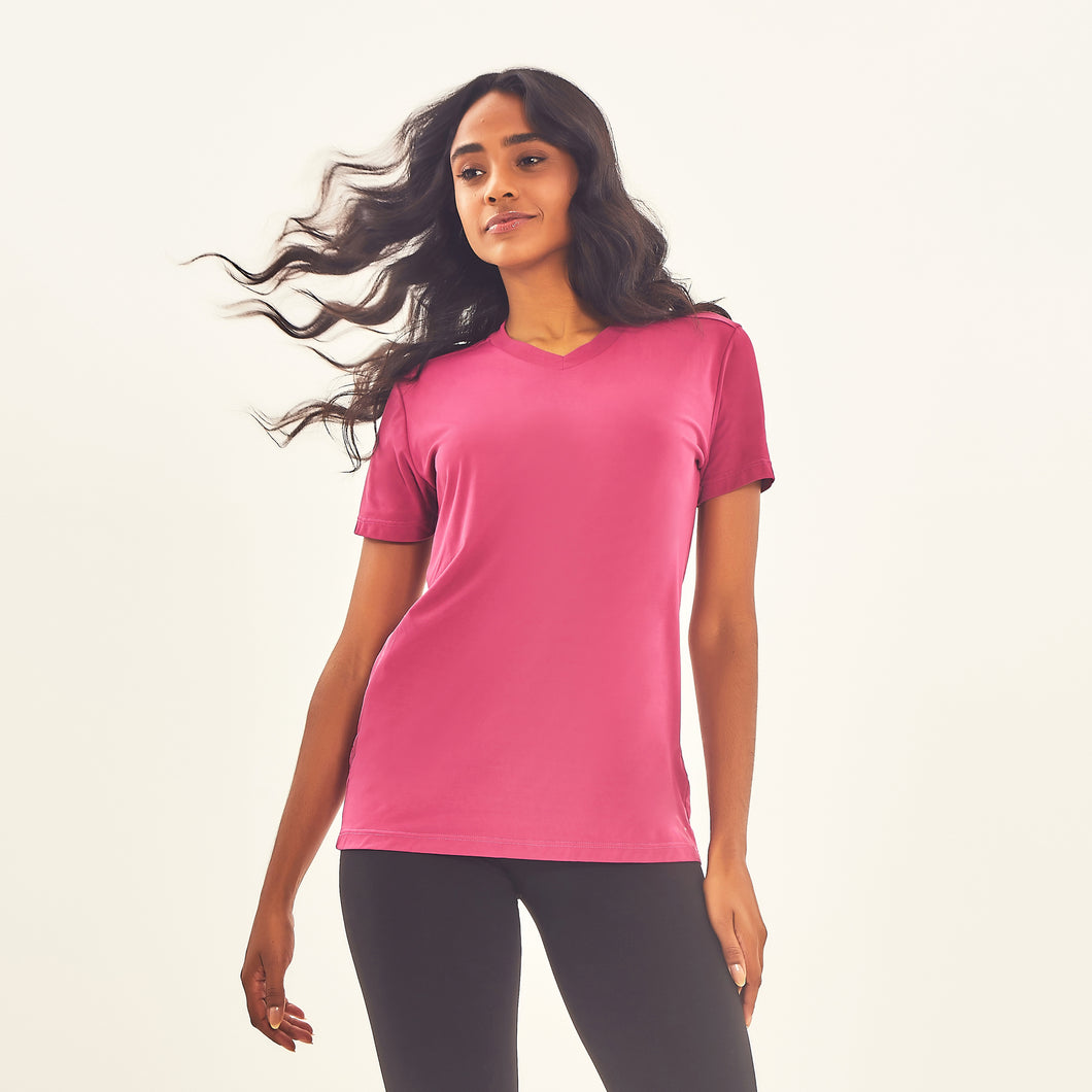 Model Front: Uv Line Fitness-Top T-Shirt Sport Fit Fuchsia Upf50+